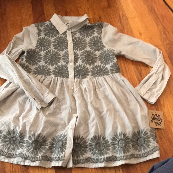 ivy jane Tops - Ivy Jane shirt